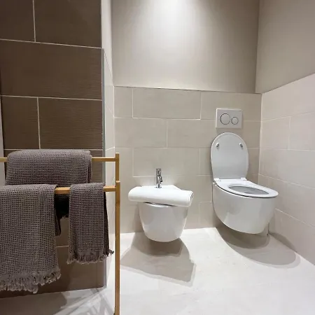 Apartment Rosa Di Parma