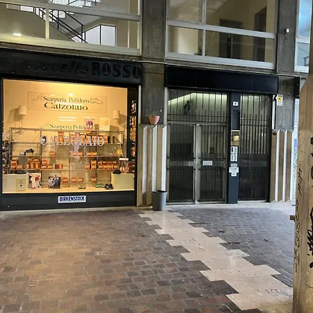 Rosa Di アパート *